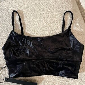 Carbon38 Takara shine Black sports bra